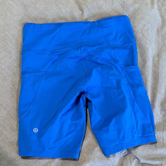 Lululemon Fast and Free High Rise Short - Picture 2 of 3